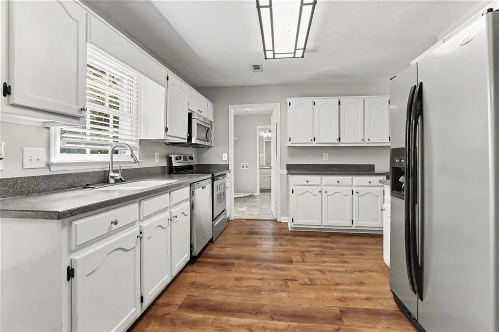 108 Cabin Gate Peachtree City, GA 30269