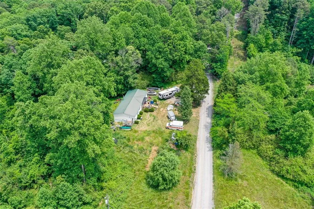 1010 Painter Road Talking Rock, GA 30175