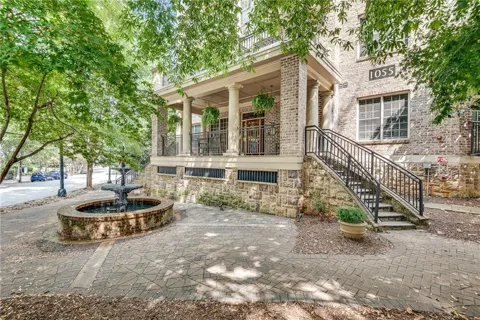 1055 Piedmont Avenue NE #117