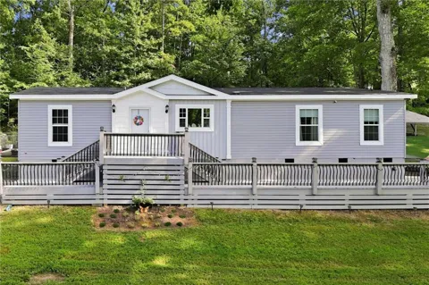 1301 Gardner Spring Road SE