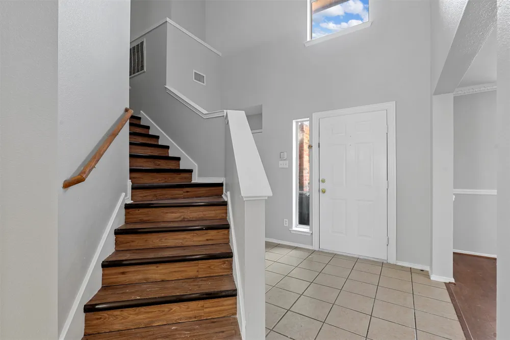 813 Jockey Club Lane Fort Worth, TX 76179