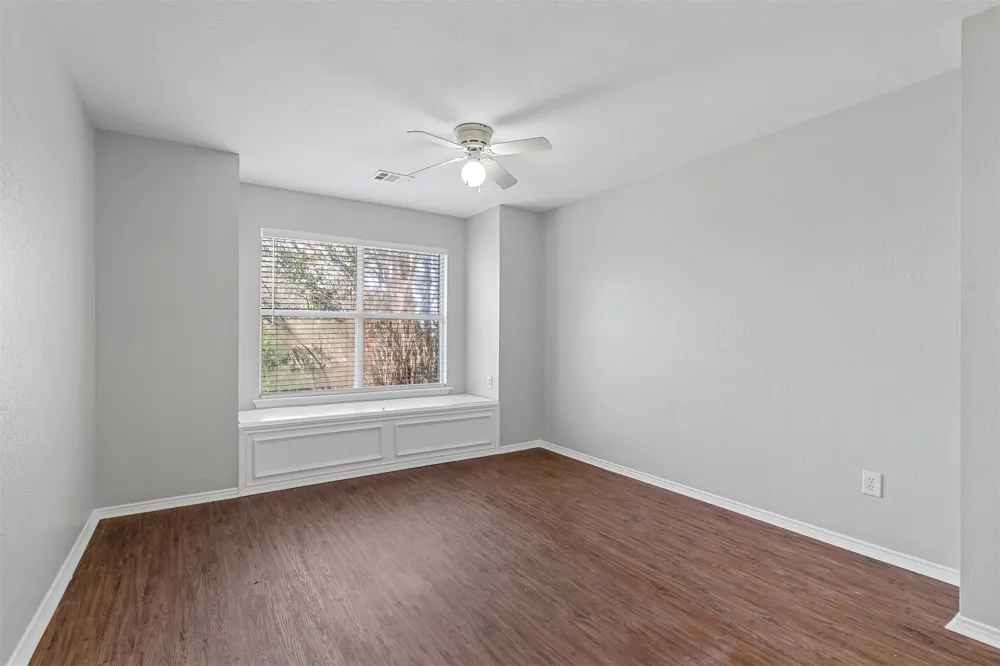 813 Jockey Club Lane Fort Worth, TX 76179