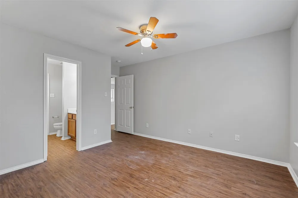 813 Jockey Club Lane Fort Worth, TX 76179