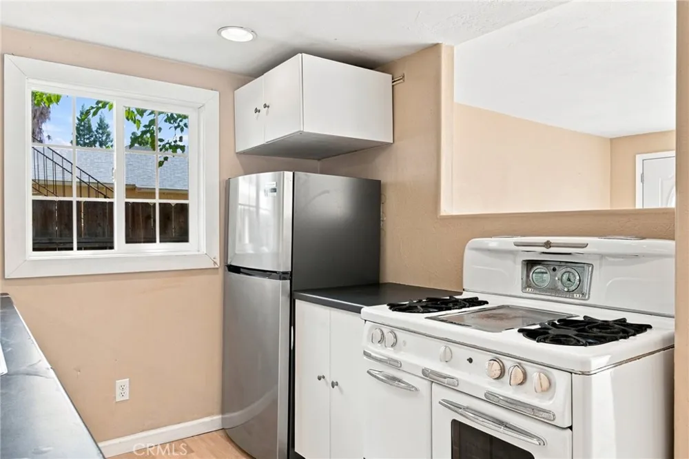 482 East 5th Avenue Chico, CA 95926