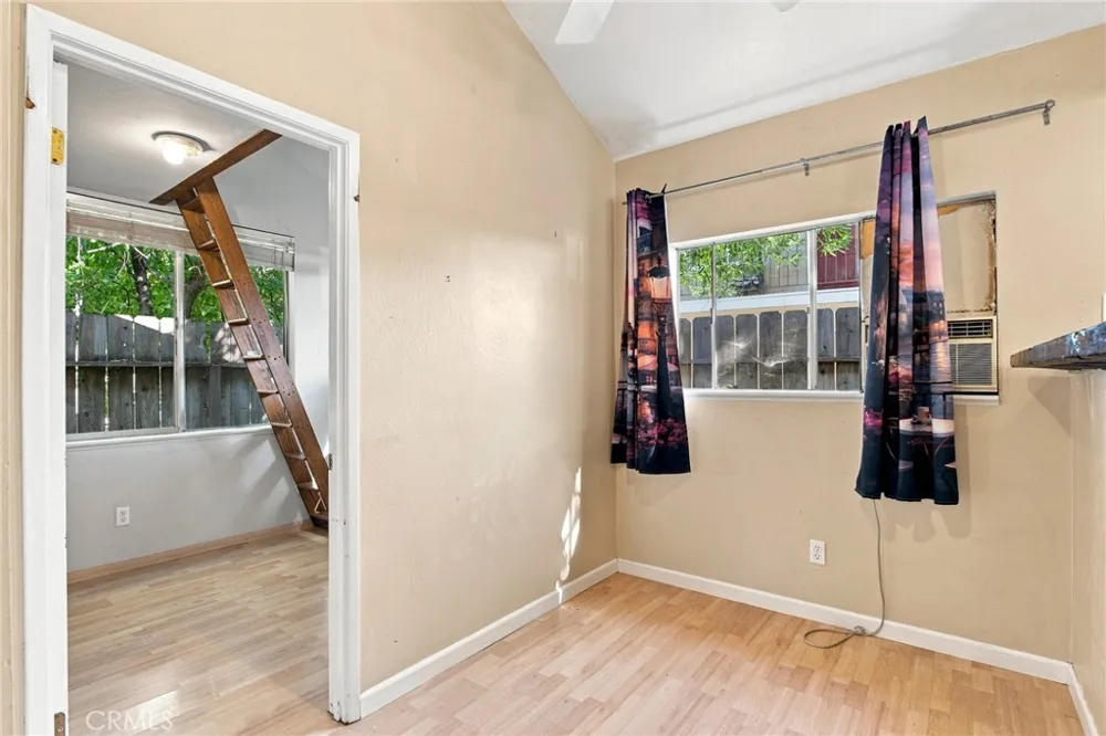 482 East 5th Avenue Chico, CA 95926