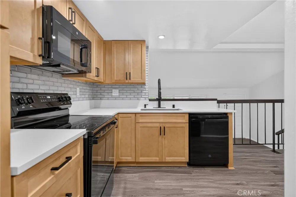 648 Coronado Long Beach, CA 90814