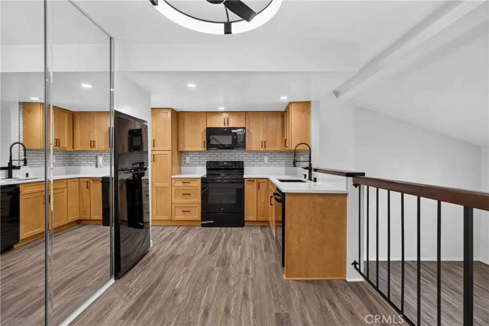 648 Coronado Long Beach, CA 90814