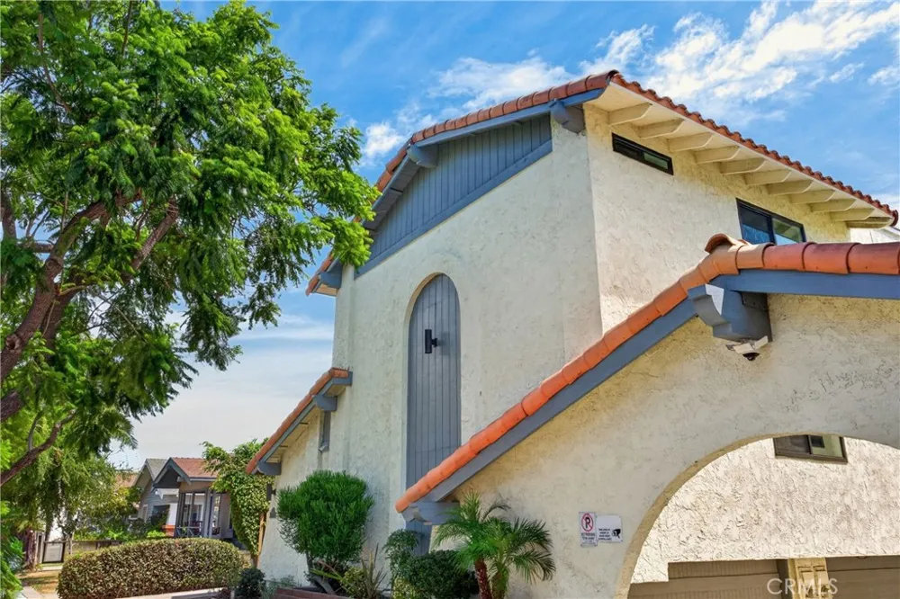 648 Coronado Long Beach, CA 90814