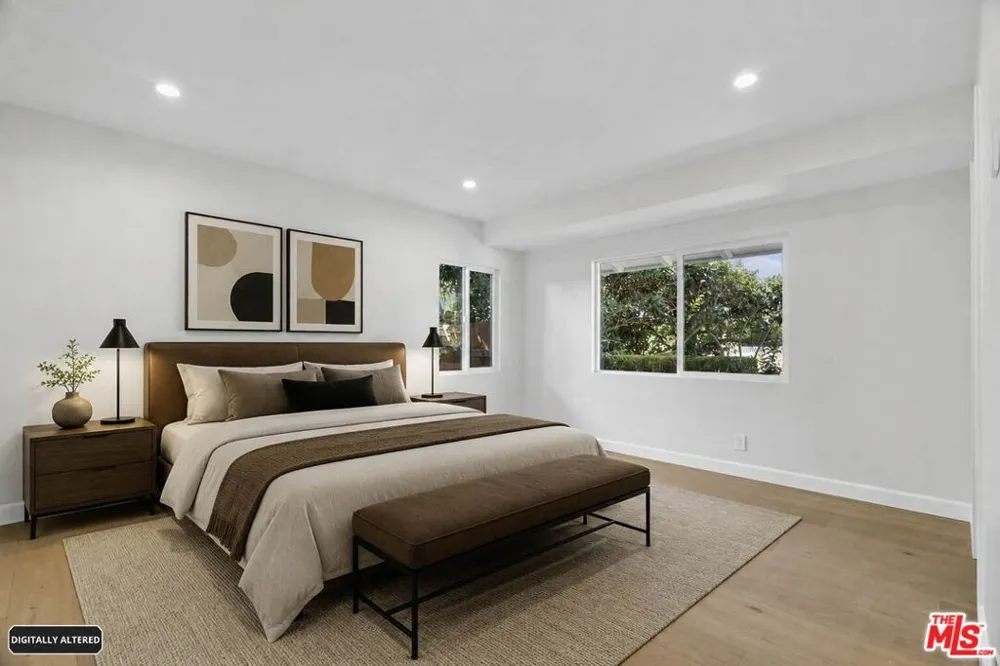 1920 Altadena Drive Pasadena, CA 91107