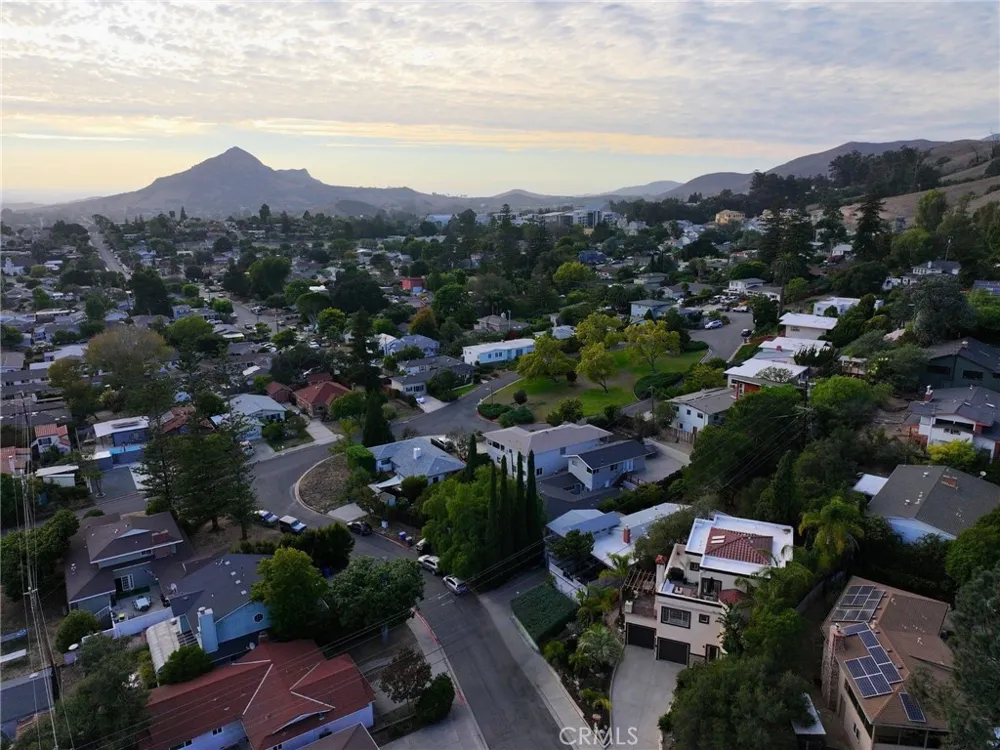 2176 Santa Ynez Ave. San Luis Obispo, CA 93405
