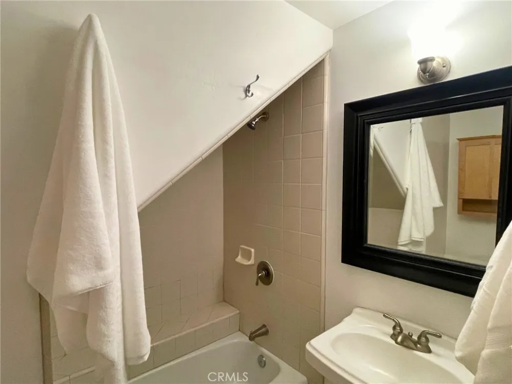 2176 Santa Ynez Ave. San Luis Obispo, CA 93405