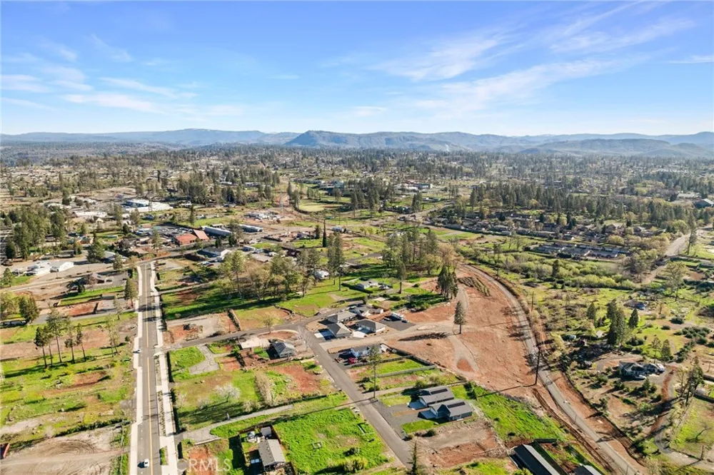 772 Willow Paradise, CA 95969