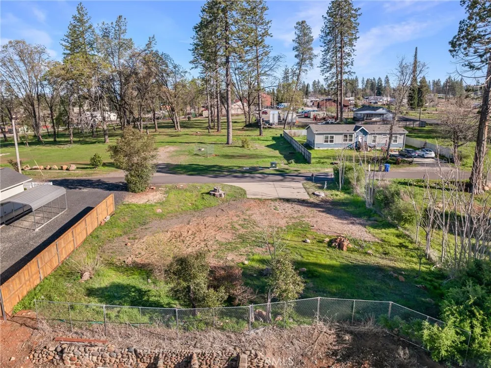 772 Willow Paradise, CA 95969