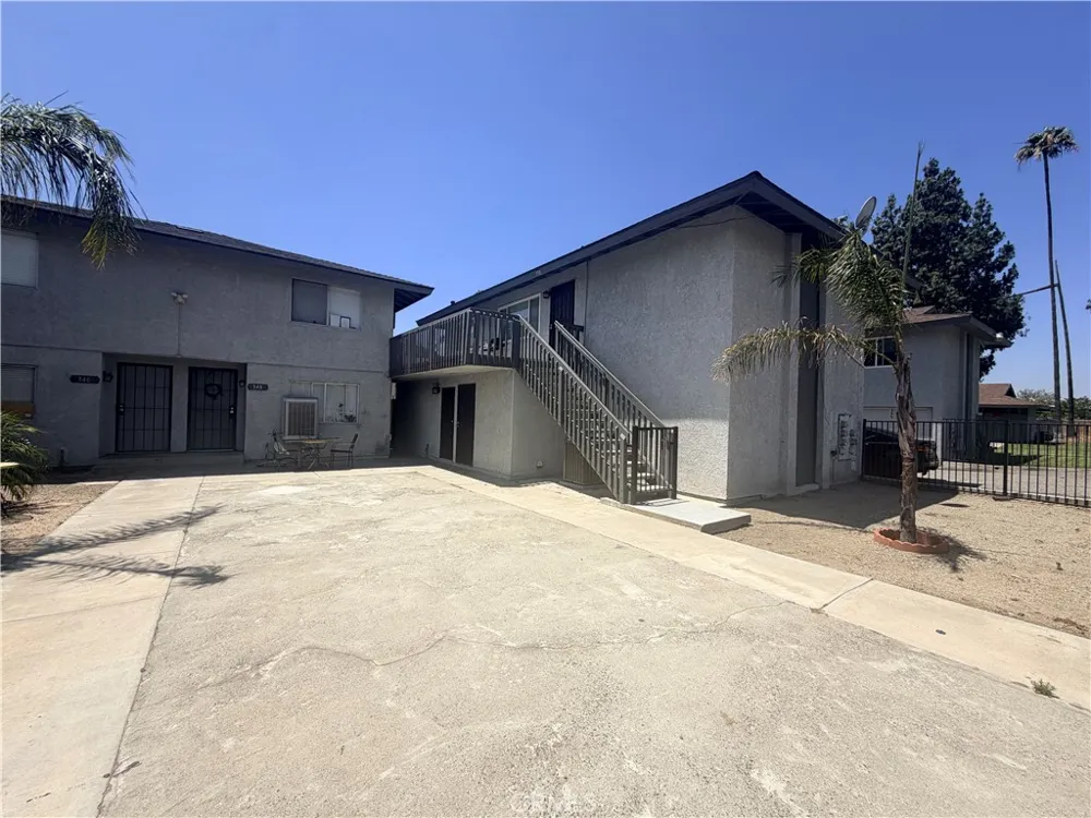350 S Ashford Avenue Rialto, CA 92376