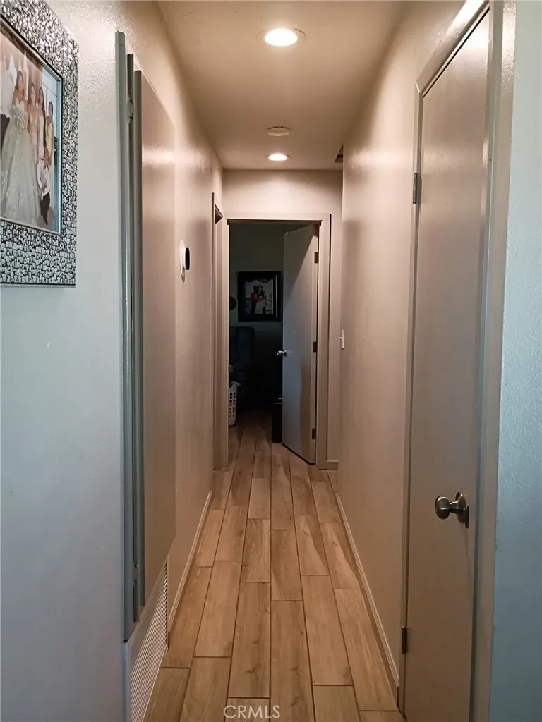 16031 Mesa Hesperia, CA 92345