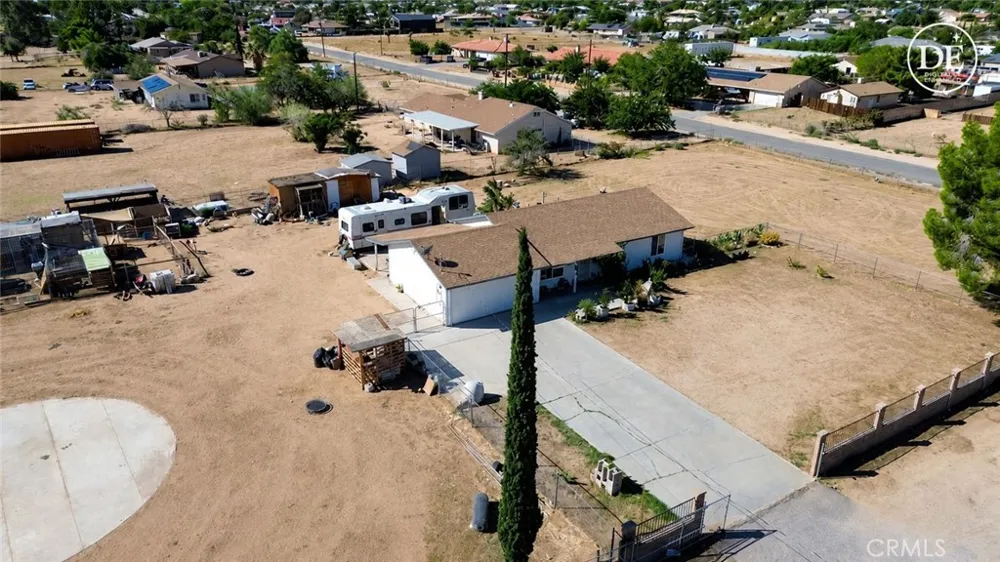 16031 Mesa Hesperia, CA 92345