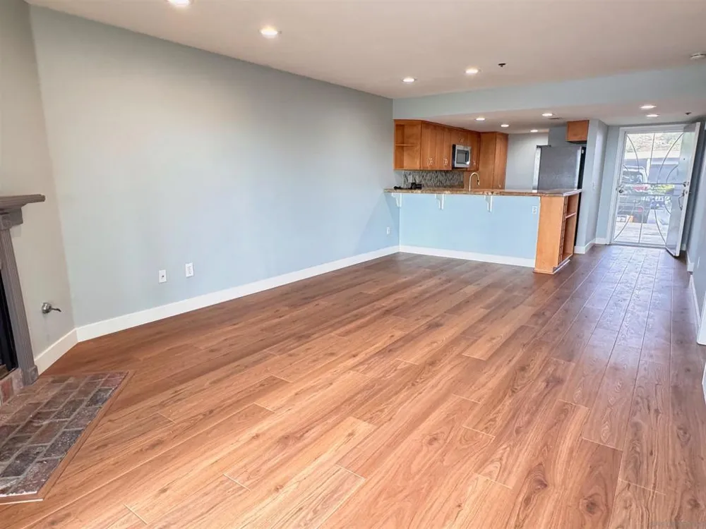 155 Mangano Encinitas, CA 92024