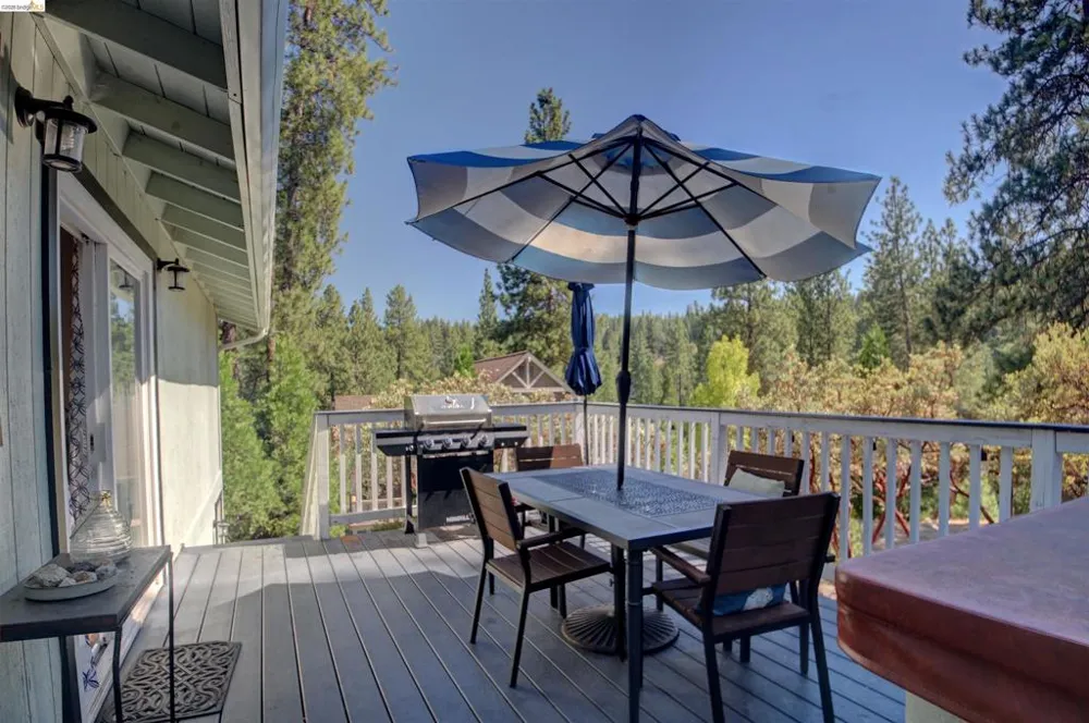 20097 Ridgecrest Way Groveland, CA 95321