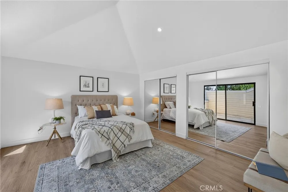 43 Oxbow Creek Laguna Hills, CA 92653