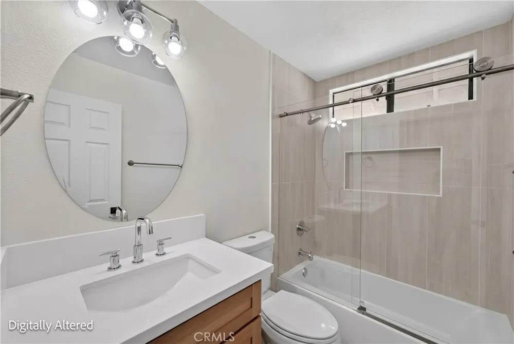 43 Oxbow Creek Laguna Hills, CA 92653
