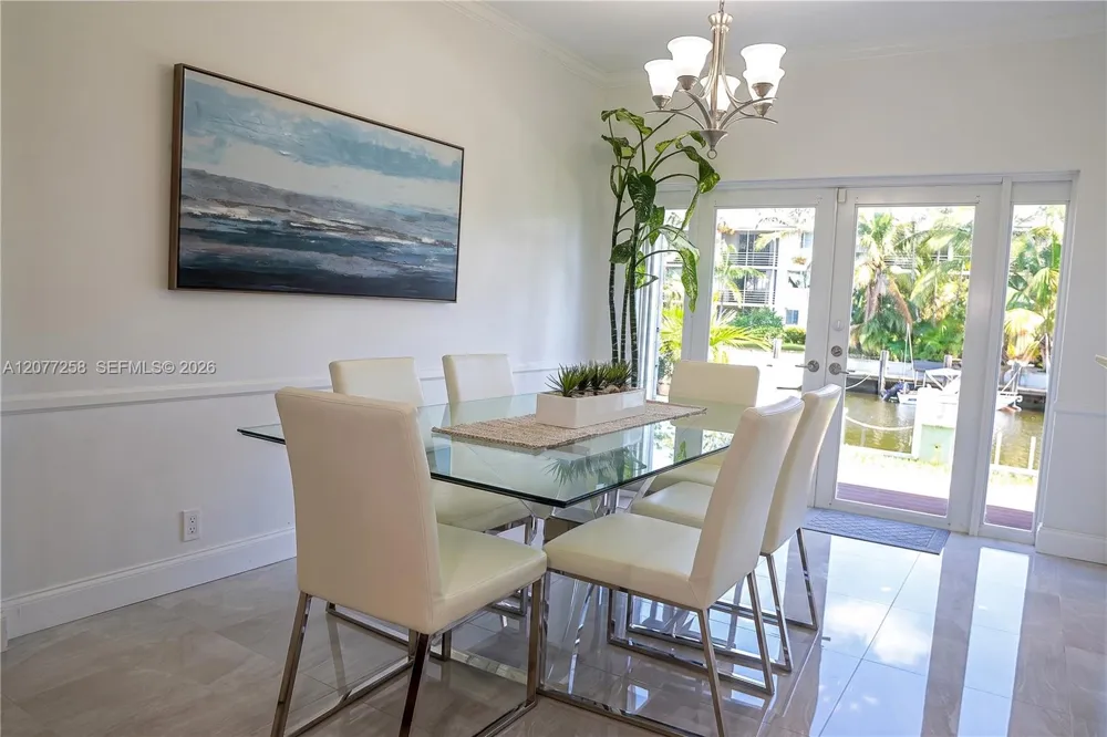 2119 NE 44th St Lighthouse Point, FL 33064