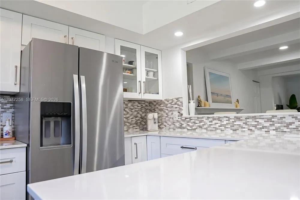 2119 NE 44th St Lighthouse Point, FL 33064