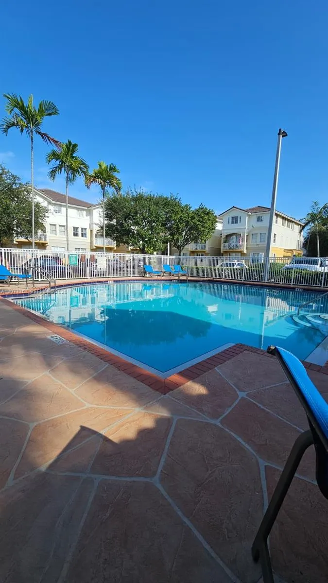 8960 W Flagler St #3 Miami, FL 33174