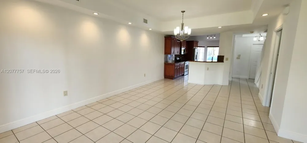 8960 W Flagler St #3 Miami, FL 33174