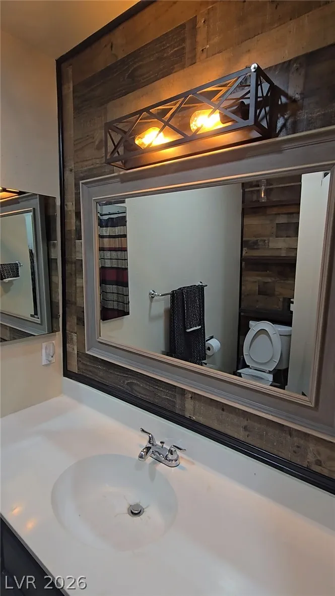5837 Bromley Avenue Las Vegas, NV 89107