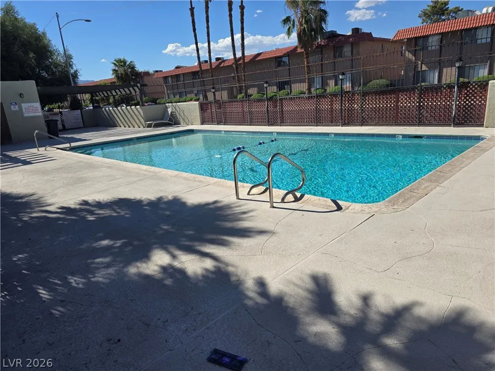 5837 Bromley Avenue Las Vegas, NV 89107