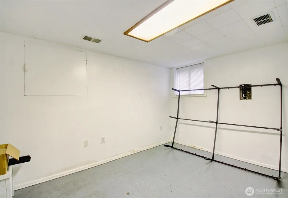 1135 E Orange Avenue Burlington, WA 98233