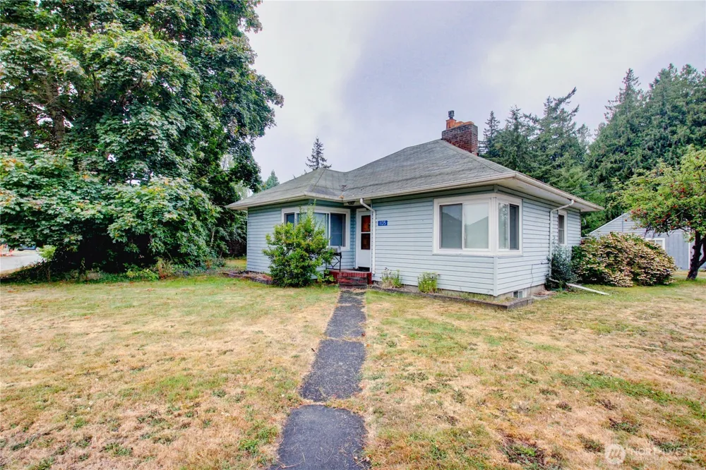 1135 E Orange Avenue Burlington, WA 98233