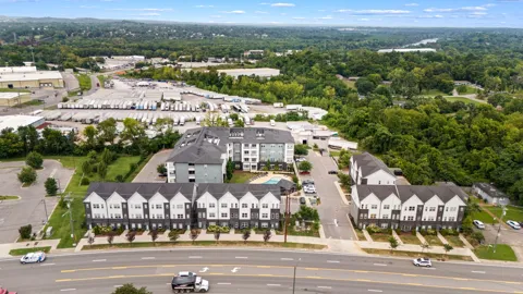 1540 Lebanon Pike #313