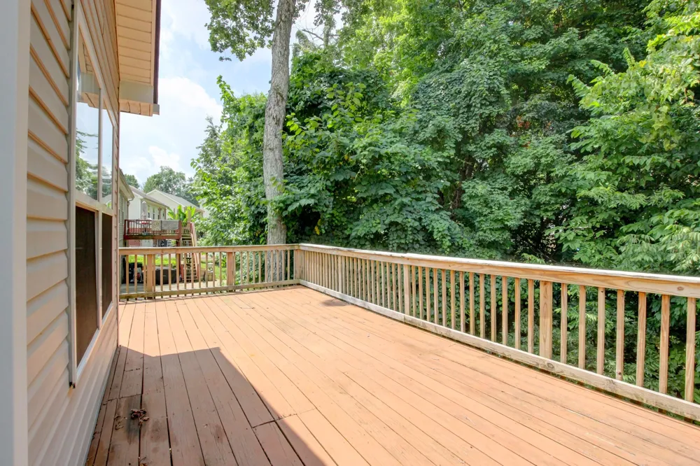 341 Brook Mead Dr Clarksville, TN 37042