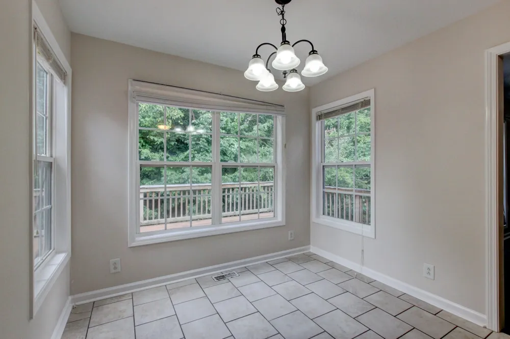 341 Brook Mead Dr Clarksville, TN 37042