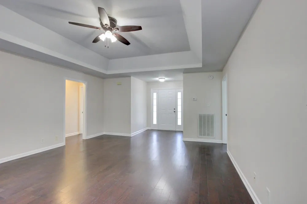 341 Brook Mead Dr Clarksville, TN 37042