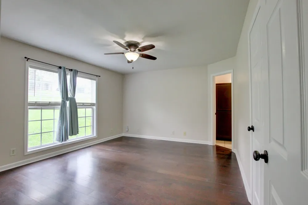 341 Brook Mead Dr Clarksville, TN 37042