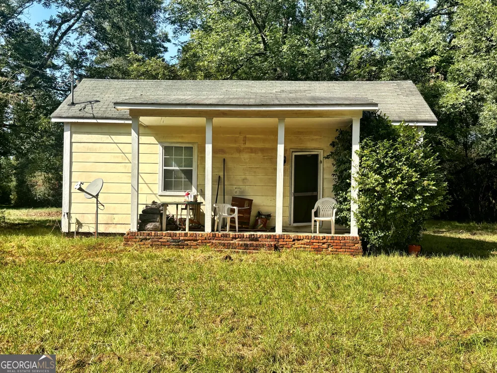 1721 Hwy 49 Byron, GA 31008