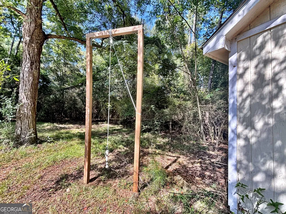 1721 Hwy 49 Byron, GA 31008