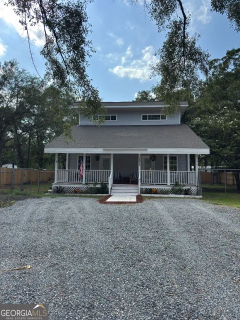 2575 Douglas DR
