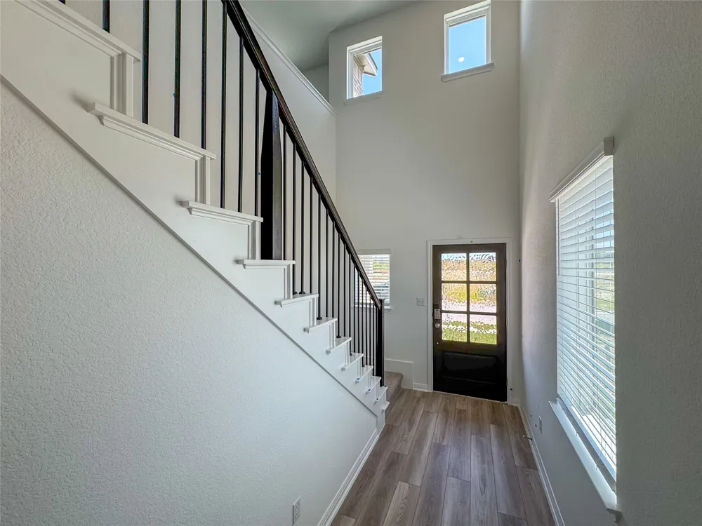 142 Jake Pine Drive Buda, TX 78610