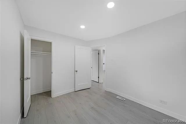 2921 Jasmine Street Denver, CO 80207