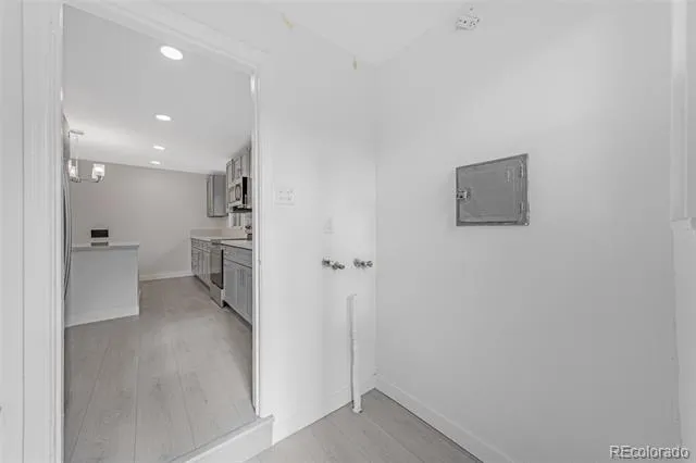 2921 Jasmine Street Denver, CO 80207