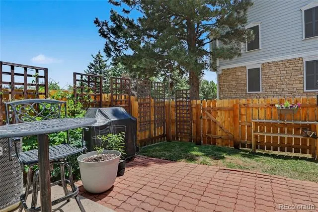 10102 W Dartmouth Avenue Lakewood, CO 80227