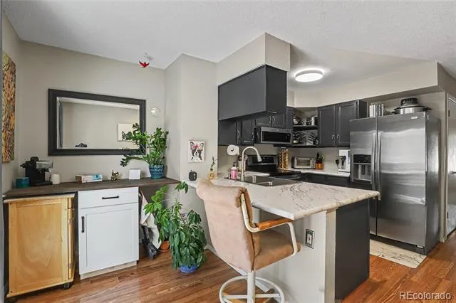 10102 W Dartmouth Avenue Lakewood, CO 80227