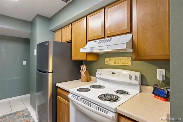 7277 S Xenia Circle #F Centennial, CO 80112