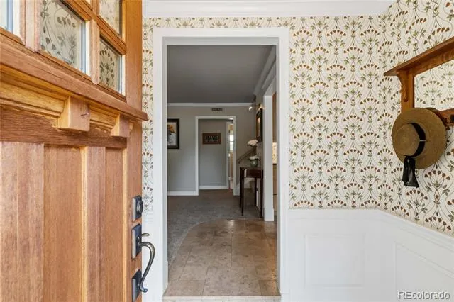 2838 S Clarkson Circle Englewood, CO 80113
