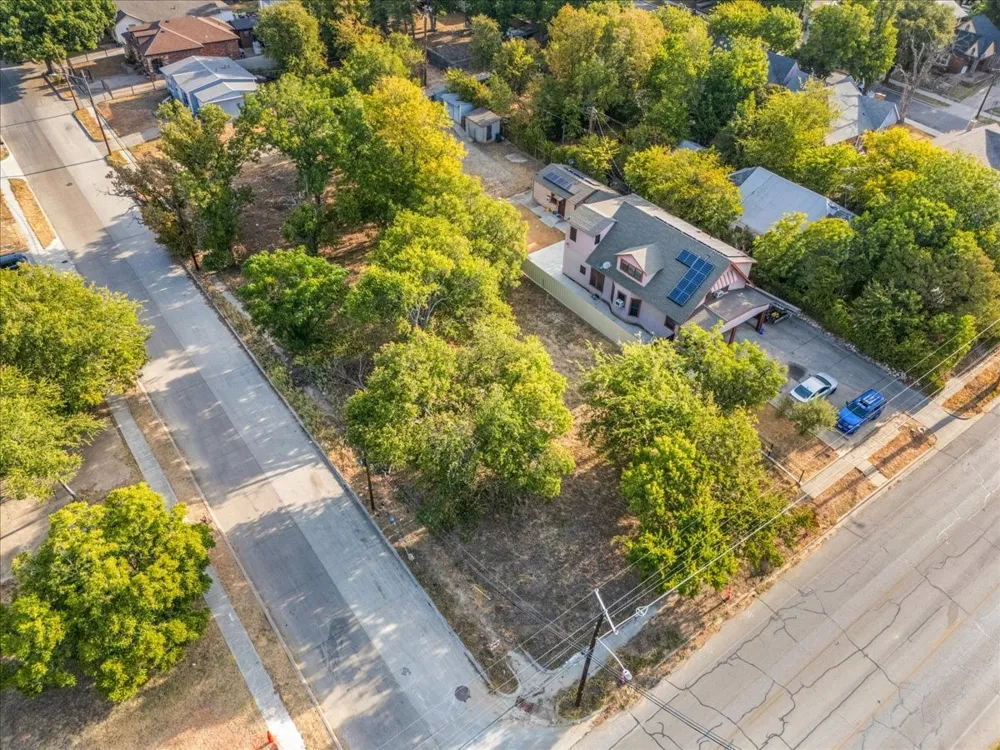 2501 E Vickery Boulevard Fort Worth, TX 76105
