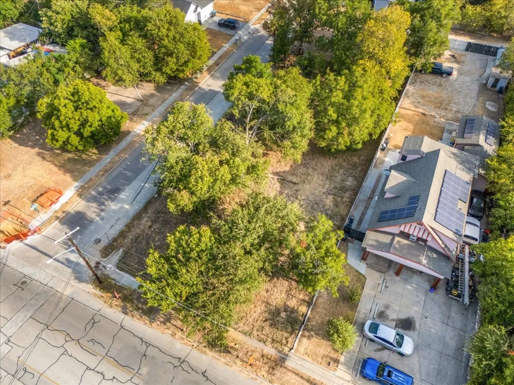 2501 E Vickery Boulevard Fort Worth, TX 76105