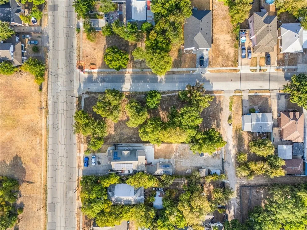 2501 E Vickery Boulevard Fort Worth, TX 76105